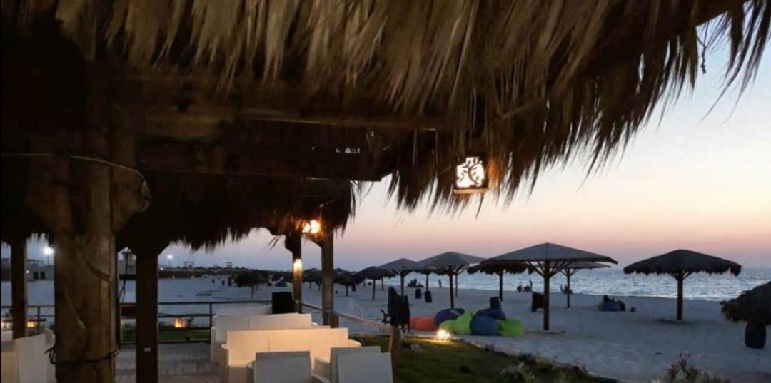 ارضى بحديقه بقريه ديمورا بالساحل الشمالي كيلو ٧٥ Chalet Dawwar Abu Duray'ah 'Abd al Karim